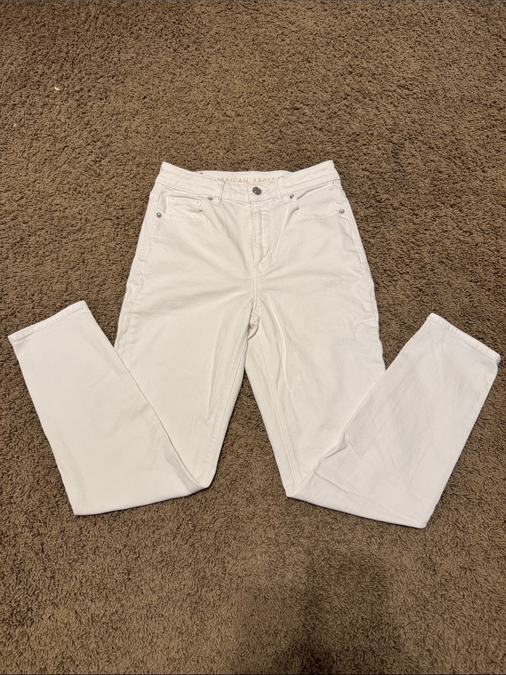 American Eagle Outfitters White High-Rise Straight Jeans
